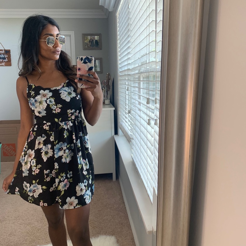Mini Black Floral Dress size XS